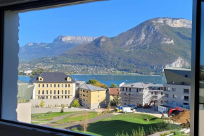 Le Tableau du Lac 507 - 2 bedrooms apartment with lake view terrace